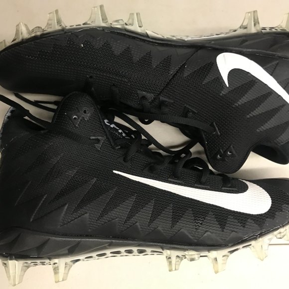 nike men's alpha menace pro mid football cleat